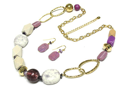 Multi agate stone and wood and acrylic bead necklace and earring set