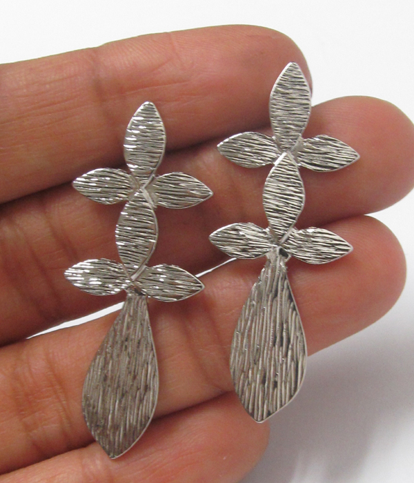 Premier electro plating scratch metal cross earring