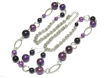 Glass pearl and chain link long necklace and earring set