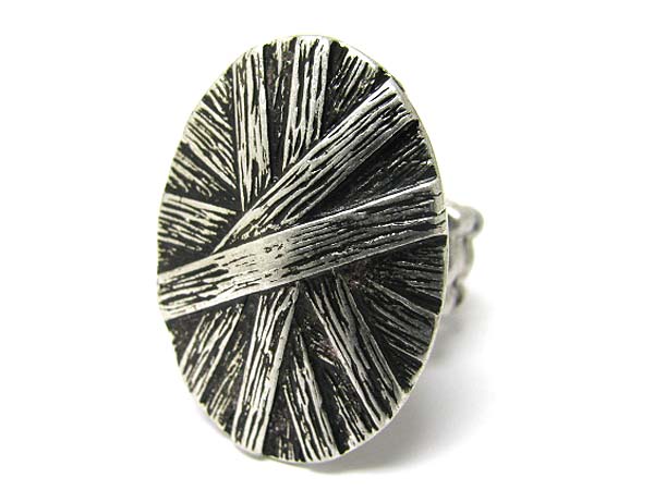 Woven style metal disk stretch ring