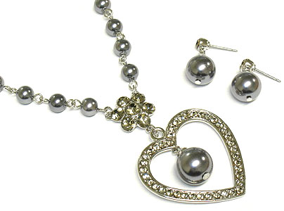 Paved crystal heart and glass pearl necklace and earring set