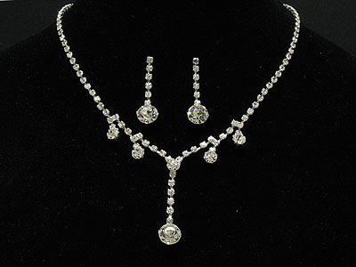 Rhinestone simple line with a dangle necklace and earring set