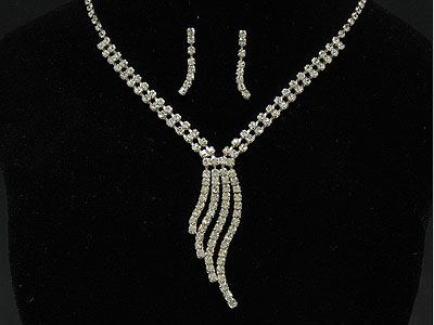 Rhinestone 4 wave dangles necklace and earring set