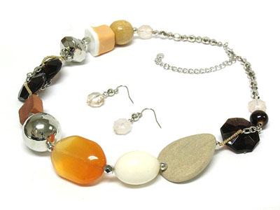 Multi shape natural beads  necklace and earring set 