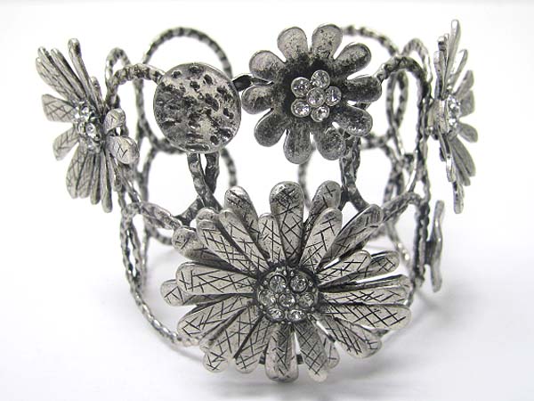 Crystal accent metal flower deco multi round metal link bangle