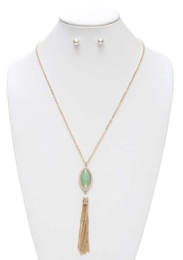 Opalic stone and tassel drop necklace set