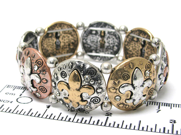 Chicos style metal crystal multi round fleur print stretch bracelet