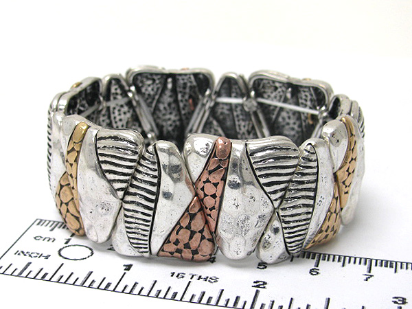 Chicos style metal pebble and line triangle stretch bracelet