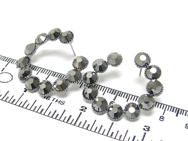 Crystal round earring set