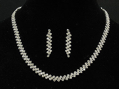 Rhinestone simple style necklace and earring set