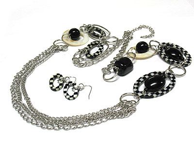 Mosaic dandy shell acryl and multi chain necklace and earring set