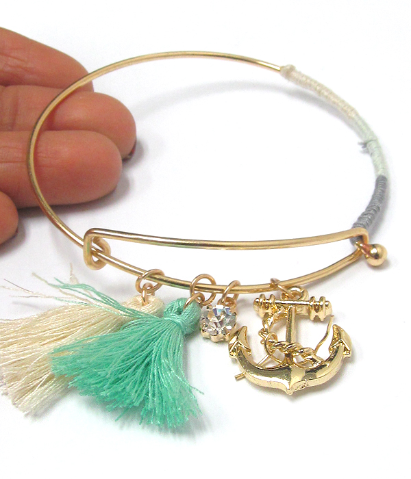 Sealife and pom wire bangle bracelet - anchor