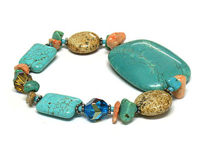 Turquoise stone and semi precious stone stretch bracelet 