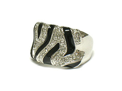 Zebra two tone crystal thick fashion ring