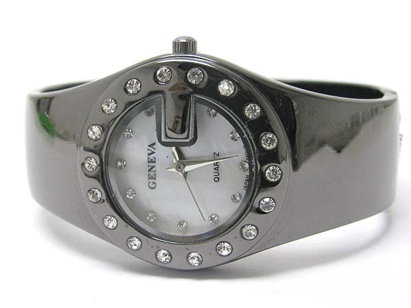 Crystal stud metal hinge bangle watch