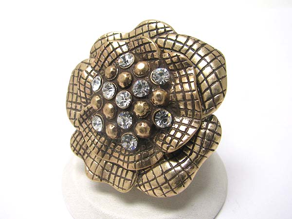 Crystal stud textured metal flower stretch ring