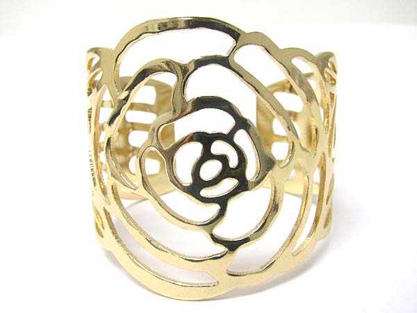 Flower shape cut out metal cuff bangle