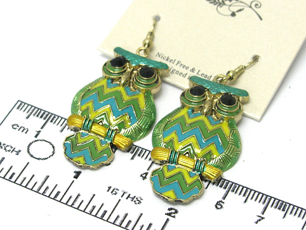 Crystal eyes and epoxy body owl drop earring