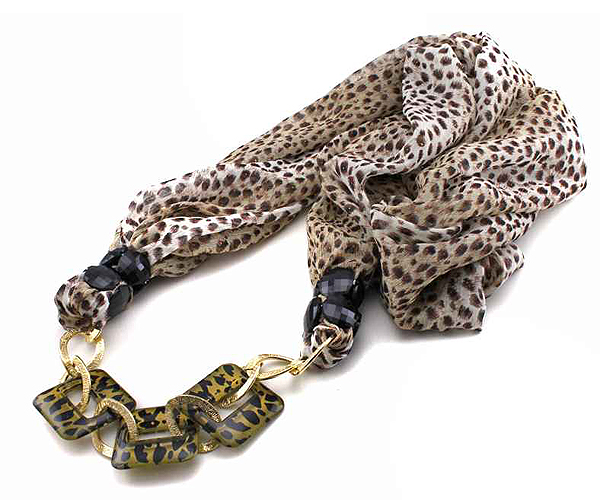 Leopard print scarf necklace - 100% polyester