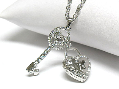 Made in korea whitegold plating crystal key and lock pendant necklace