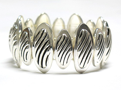 Stirped oval metal disk link stretch bracelet