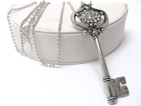 Crystal stud key pendant long necklace