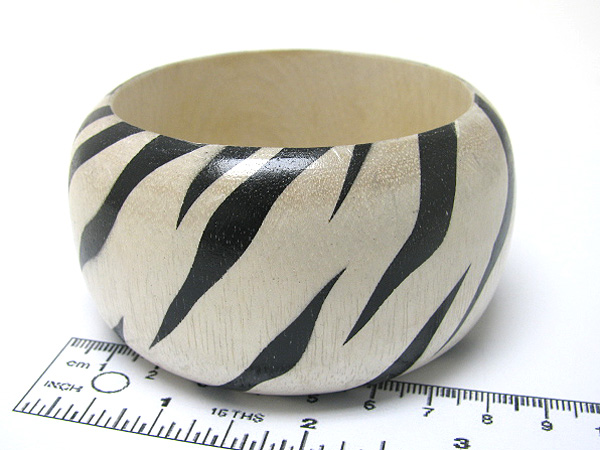 Round wooden zebra print bangle