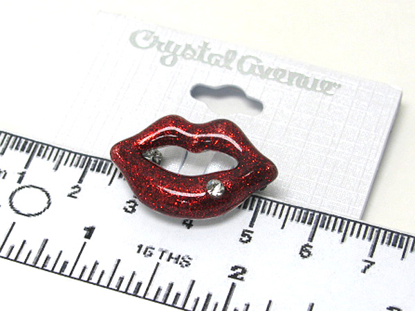 Crystal metal lip pin or brooch