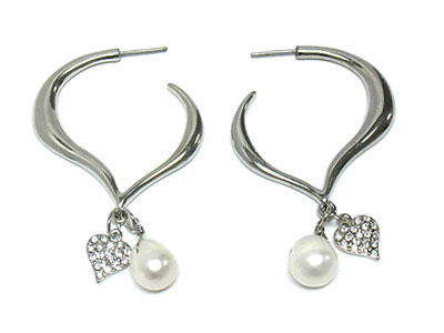 Crystal heart and fresh water pearl earring