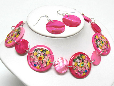 Flower print shell disk link necklace and earring set