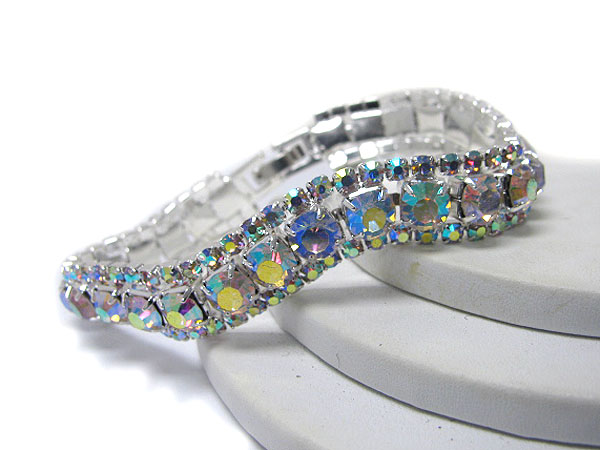 Center crystal and rhinestone edge covered wave bracelet