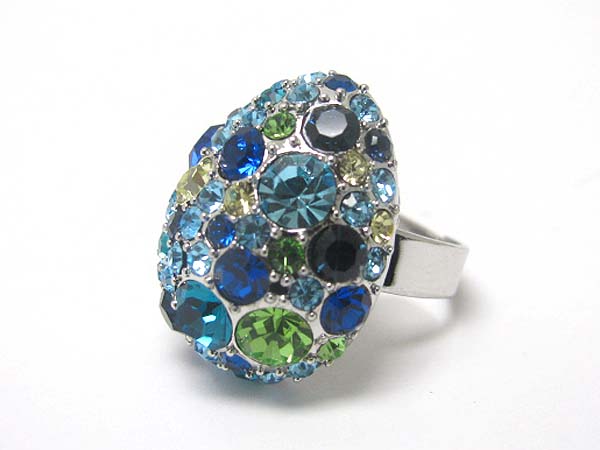 Multi crystal bubbled oval adjustable ring