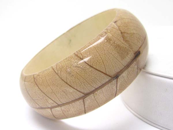 Wood bangle