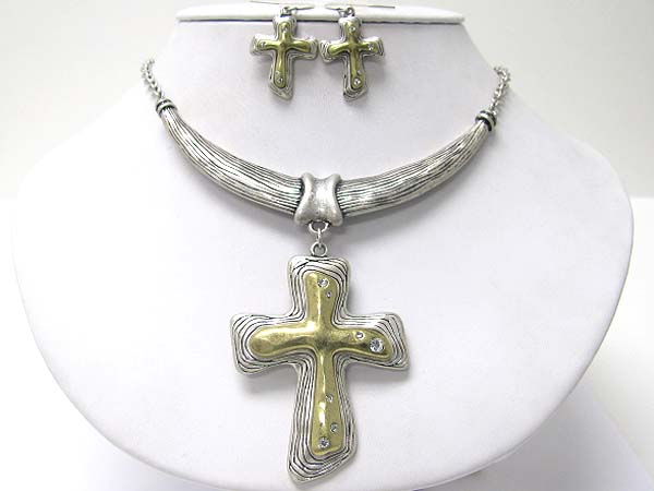 Crystal stud metal cross medallion necklace earring set