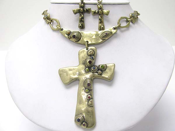 Crystal stud burnish cross metal pendant necklace set