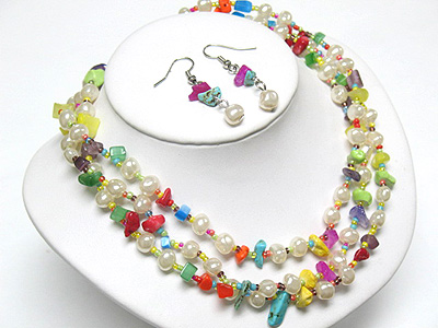 Pearl beads and natural stone particle multi strand neckalce and earring set