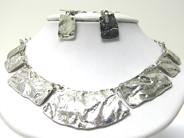 Hammered meal bar link necklace earring set