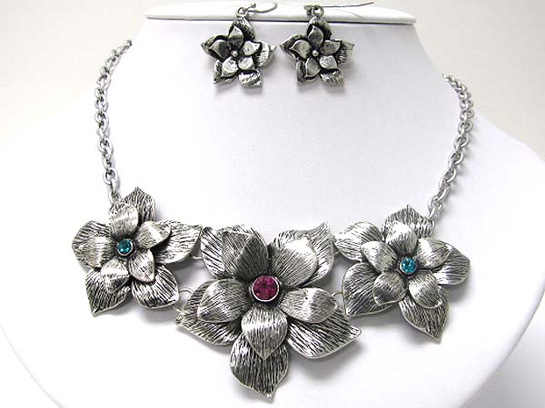 Crystal centered multi metal flower link necklace earring set