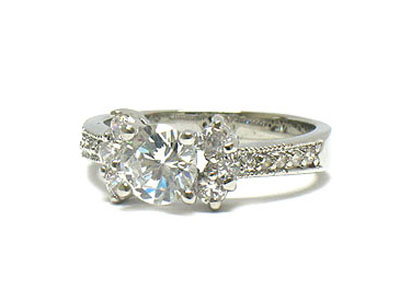 Boutique style crystal deco ring