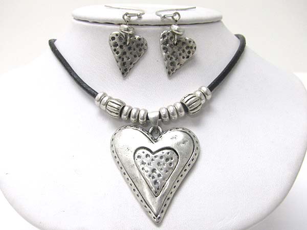 Antique metal heart pendant cord necklace earring set