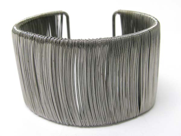 Metal wired cuff bangle