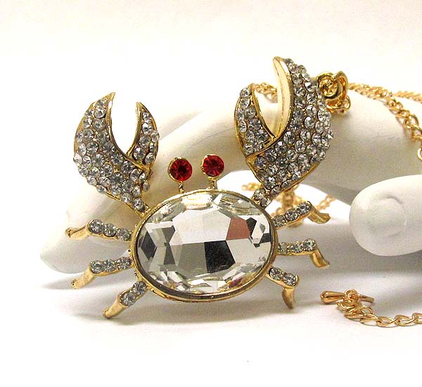 Multi crystal and facet glass body deco sea crab long necklace