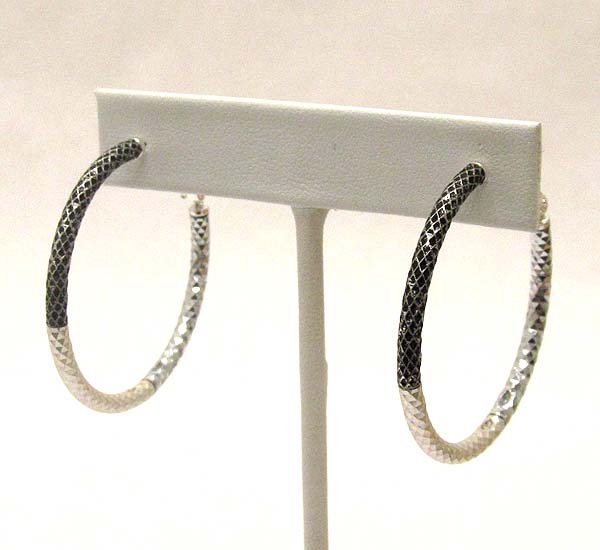 Tri-tone metal hollow hoop earring - hoops