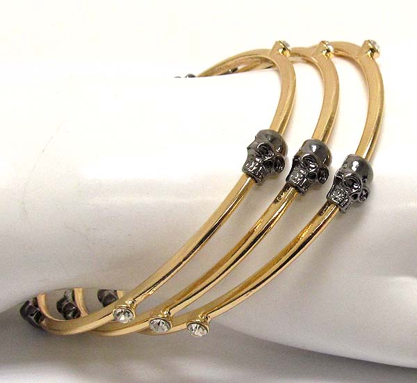 Crystal and metal sukll pattern bangle set of 3