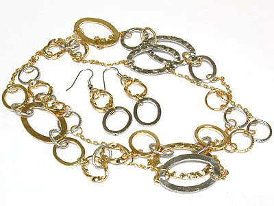 Metal hoop and chain link long necklace and earring set - hoops