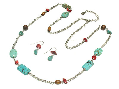 Turquoise stone and wood beads long necklace and earrin set