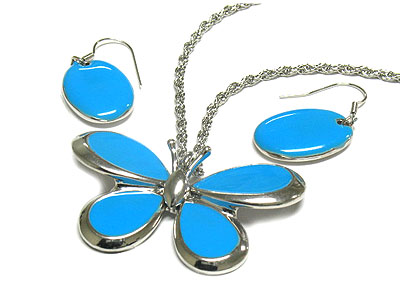 Colorful butterfly pendant necklace and earring set