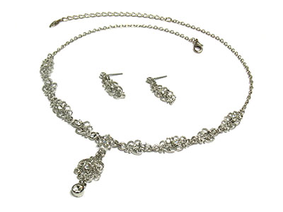 Crystal nobless y-neck shape necklace and earring set