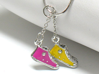 Made in korea whitegold plating crystal and enamel miniature shoes pendant necklace