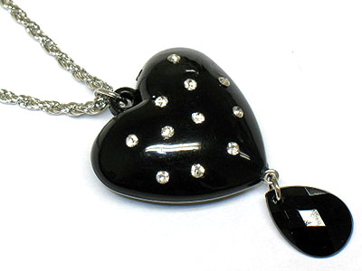 High fashion acrylic and crystal puff heart necklace 